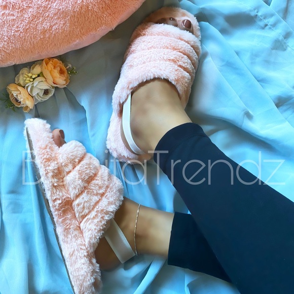 Fluff Vegan Fur Slingback Blush Slippers Sandals - Picture 2 of 7